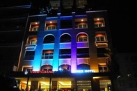 Exterior Murex Hotel