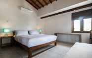 Kamar Tidur 3 Skinny Beach House