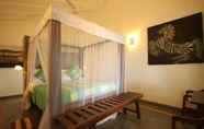 Kamar Tidur 4 Mihiri Beach House