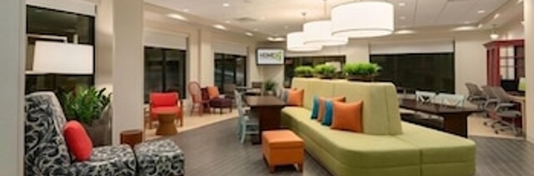 Lobby Home2Suites by Hilton Edmond