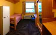 Kamar Tidur 6 St. Lawrence College Residence Kingston - Campus Accommodation