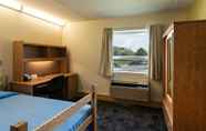 Kamar Tidur 7 St. Lawrence College Residence Kingston - Campus Accommodation