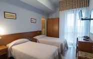 Bedroom 4 Hotel Santorotto