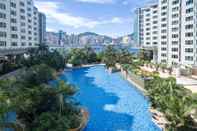 Swimming Pool Kowloon Harbourfront Hotel