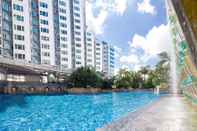 Swimming Pool Kowloon Harbourfront Hotel