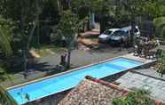 Kolam Renang 7 Star Holiday Resort