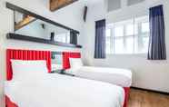 Kamar Tidur 3 Tune Hotel Liverpool