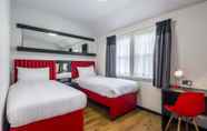 Bedroom 7 Tune Hotel Liverpool