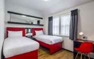 Bedroom 7 Tune Hotel Liverpool