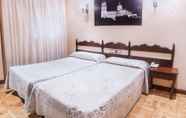 Kamar Tidur 7 Hotel Residencia Castellano I