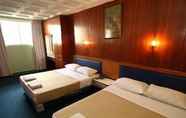 Bedroom 4 Hotel Lotte