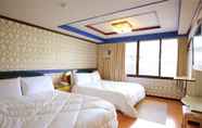 Kamar Tidur 2 Phoenix Pavilion Hot Spring Hotel