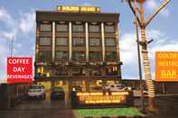 Luar Bangunan Hotel Golden Grand