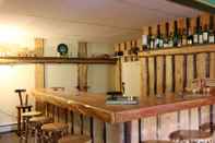 Bar, Kafe, dan Lounge Mulvehill Creek Wilderness Inn