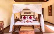 Kamar Tidur 4 Bunut Garden Luxury Private Villa