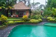 Swimming Pool Bunut Garden Luxury Private Villa