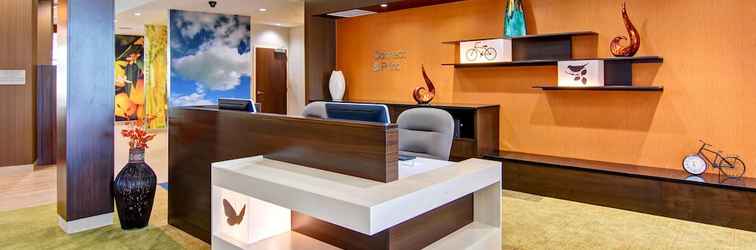 Lobi Fairfield Inn and Suites by Marriott Kamloops