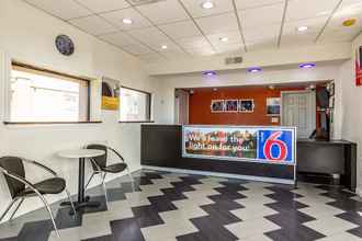 ล็อบบี้ 4 Motel 6 Elizabeth, NJ - Newark Liberty Intl Airport