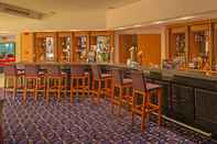 Quầy bar, cafe và phòng lounge Dome Beach Marina Hotel & Resort
