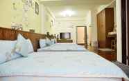 Kamar Tidur 5 Feng's B&B