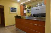 Bar, Kafe, dan Lounge Hotel Due Pini