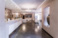 Lobby Hotel Castagneto