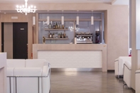 Bar, Cafe and Lounge Hotel Castagneto