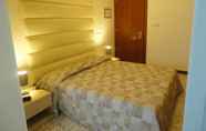 Kamar Tidur 4 Hotel Silvano