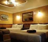 Kamar Tidur 2 Cricklewood Lodge Hotel