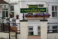 ภายนอกอาคาร Cricklewood Lodge Hotel