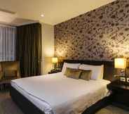 Kamar Tidur 5 The Hide London