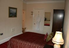 Bilik Tidur 3 Ferrari S Country House Hotel