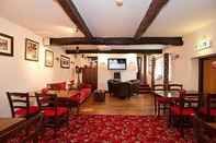 Bar, Kafe, dan Lounge The Black Swan Inn