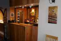 Bar, Kafe, dan Lounge The Monsell Hotel