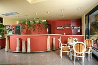 Quầy bar, cafe và phòng lounge Hotel Nuovo Savi