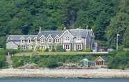 Exterior 2 Creag Mhor Lodge