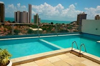 Swimming Pool Aconchegantes Flat's em Ponta Negra