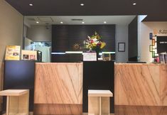 로비 6 Hotel Sunny