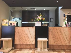 로비 4 Hotel Sunny