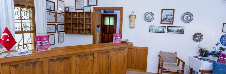 로비 Hadrian Hotel