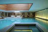 Swimming Pool Grand Hyatt Chengdu