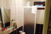 In-room Bathroom Emirbey Atli Turizm ve Dogal Yasam Koyu