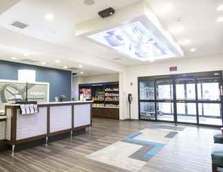 Lobby 2 Hampton Inn Toledo/Oregon