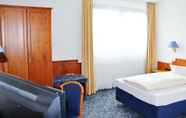 Bedroom 3 Alpina Lodge Hotel Oberwiesenthal