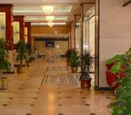 Lobi 6 Madina Palace Hotel