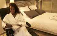 Phòng ngủ 2 Bethune City Relax Spa & Sauna
