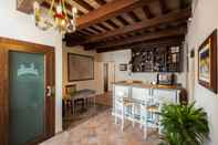 Bar, Cafe and Lounge Borgo Sant'Angelo Albergo Diffuso