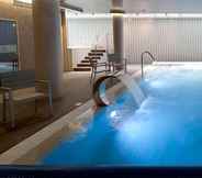 Swimming Pool 4 Hotel Spa Ciudad de Astorga by Portblue Boutique