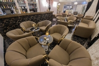 Bar, Kafe, dan Lounge Hotel Carpathia