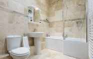 Toilet Kamar 2 Canaston Oaks